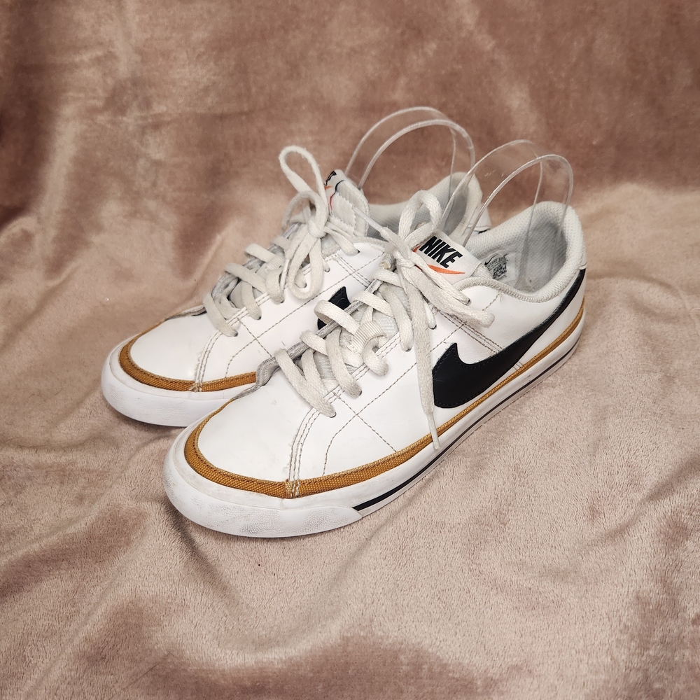 Nike Women's Court Legacy Next Nature White Black Desert Size 5 Youth